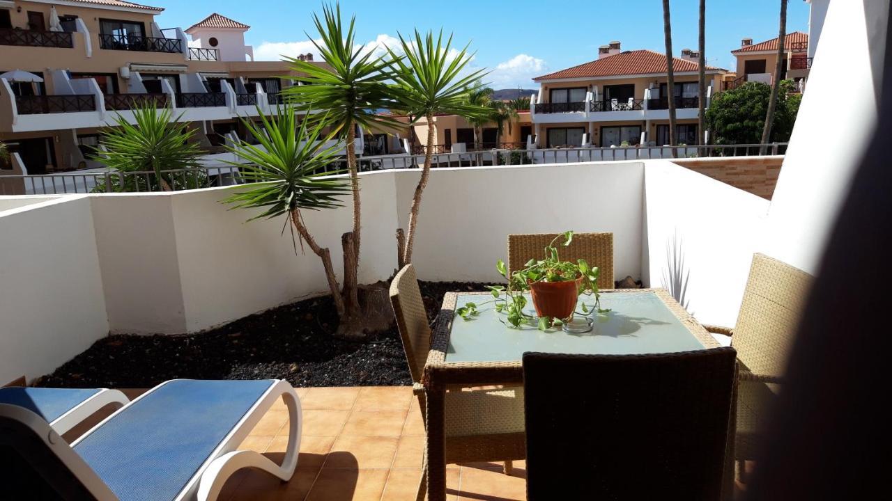 Apartment With Pool And Gardens Near The Coast San Miguel de Abona Exterior photo
